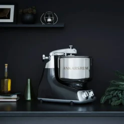 AKM 6230 kjøkkenmaskin + Grønnsakskutter, jubilee silver