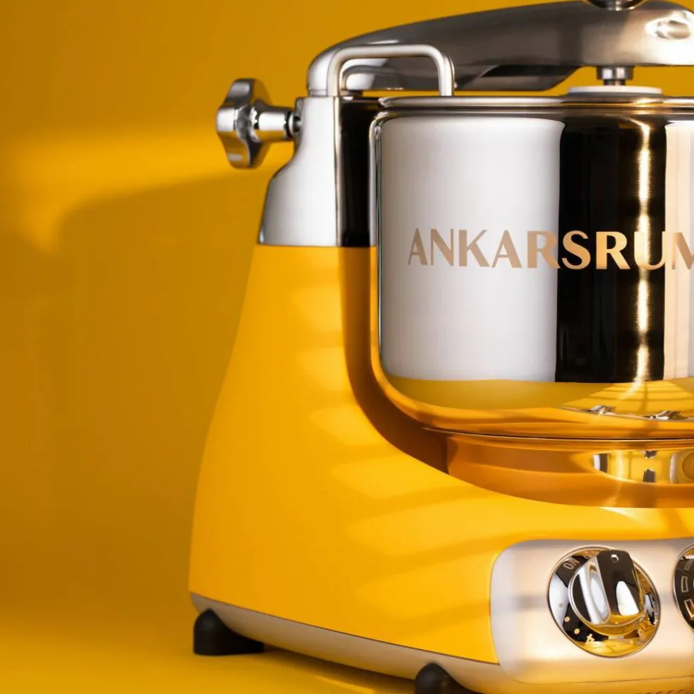 AKM 6230 kjøkkenmaskin med iskremmaskin, harmony beige
