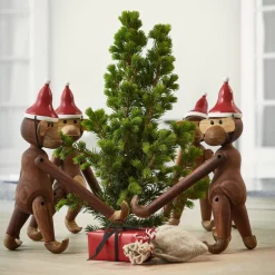 Ape med nisselue, røkt eiktre