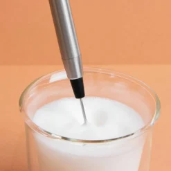 Batteridrevet melkeskummer, kobber