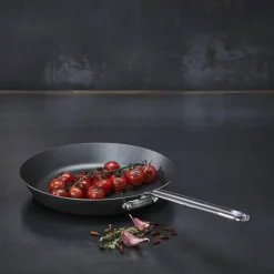 Black Iron Stekepanne 26 cm, karbonstål