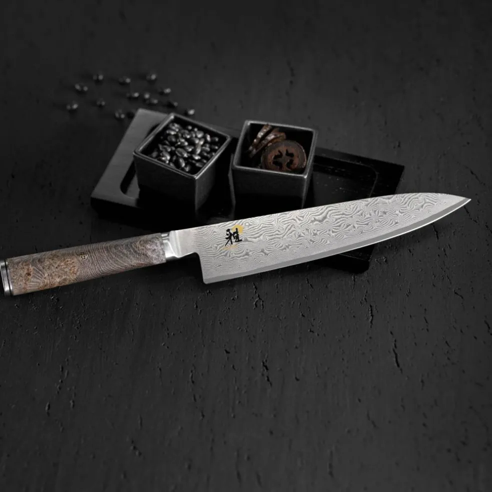 BLACK 5000MCD Gyutoh Kokkekniv 20cm