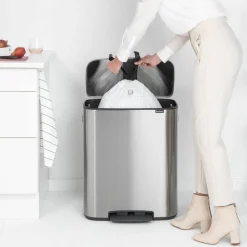 Bo pedalbøtte 60 liter, matt svart