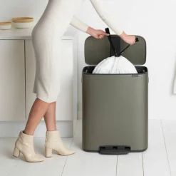 Bo pedalbøtte 60 liter, platinum