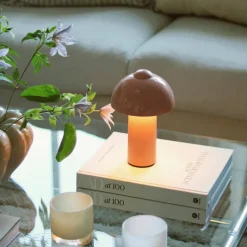 Buddy IP44 bærbar bordlampe, rosa
