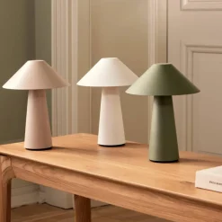 Cannes IP44 bærbar bordlampe, grønn