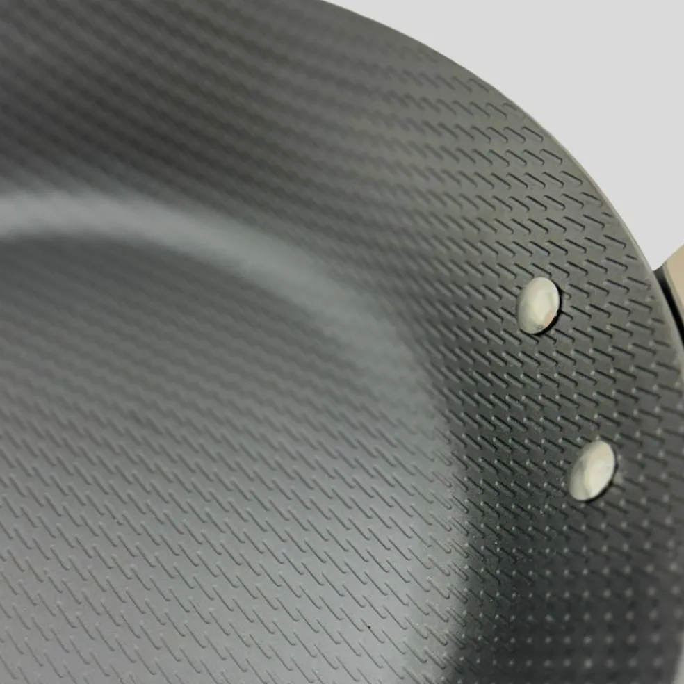 Carbon kolstålspanne 30 cm