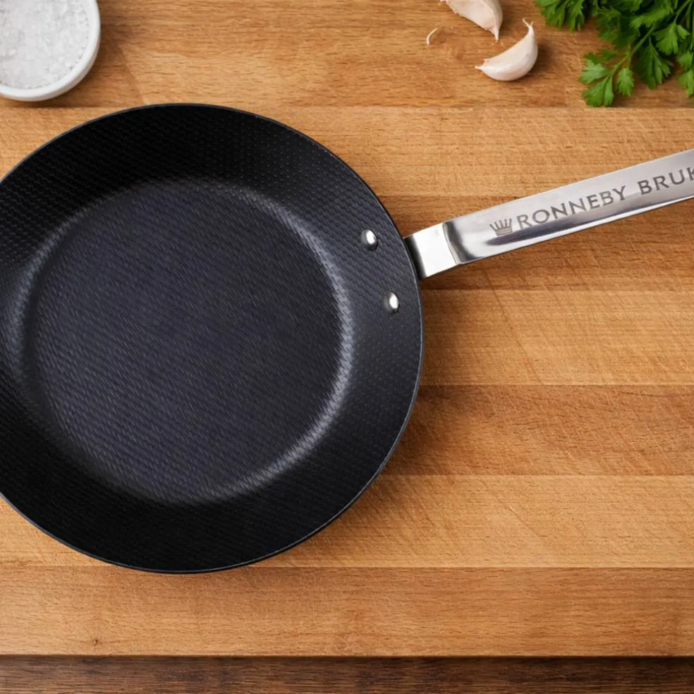 Carbon kolstålspanne 30 cm