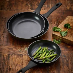 Ceramica stekepanne 20 cm, svart