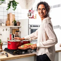 Cookware Collection Gryte med lokk 24 cm, Mandel