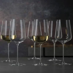 Definition Universal vinglass 6-pack