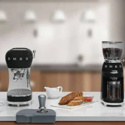 ECF02 Espressomaskin, creme