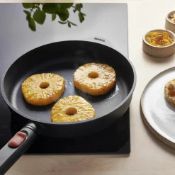 Eco Logic QXR stekepanne 28 cm med avtagbart trehåndtak