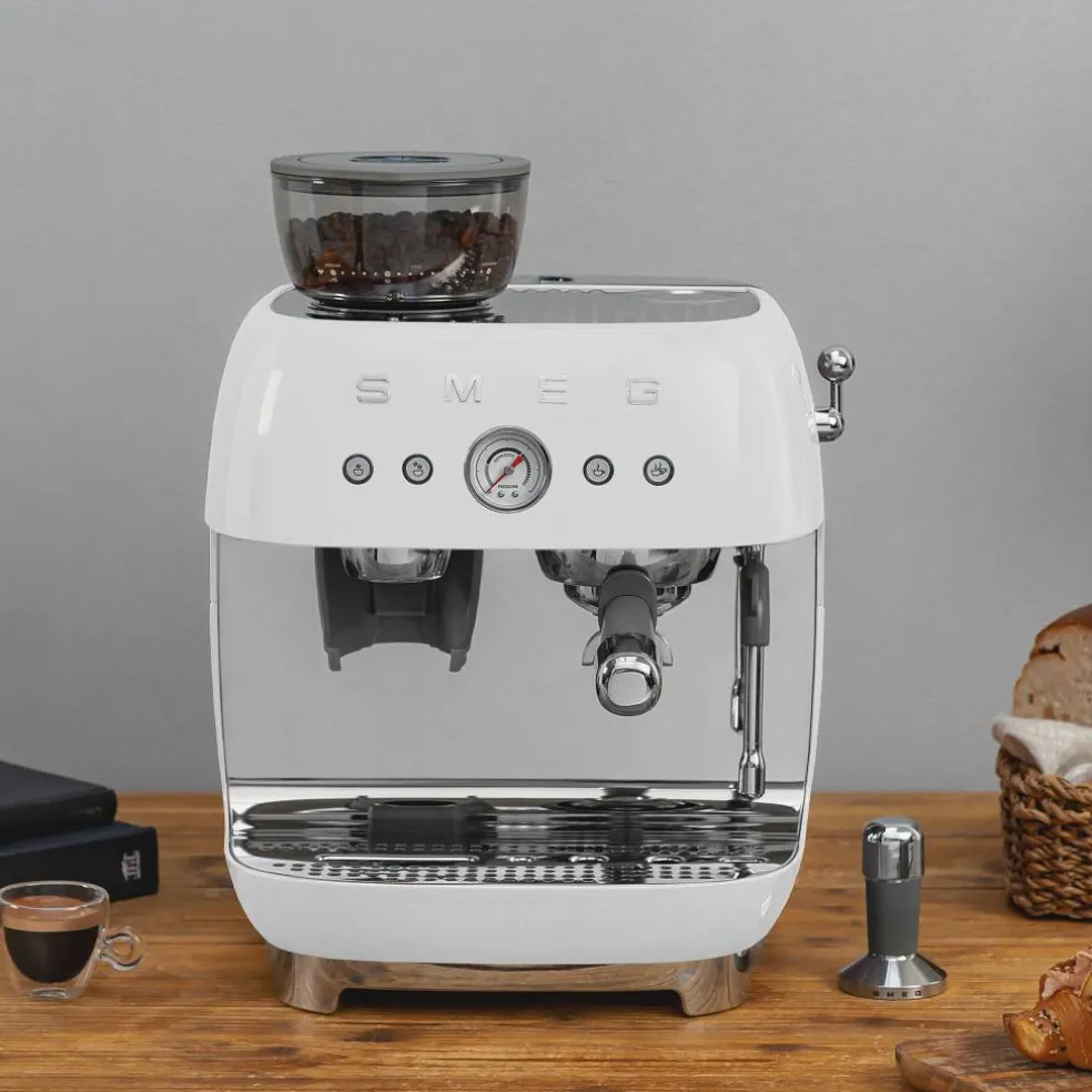 EGF03 Manuell espressomaskin, creme