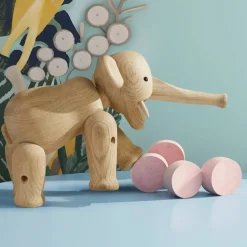 Elefant stor, eik