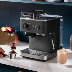 Espressomaskin med kaffekvern, cast iron black