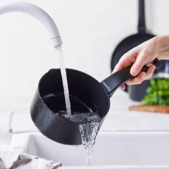 Essence kasserolle 16 cm, svart