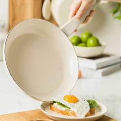 Essence Pro stekepanne 28 cm, cream