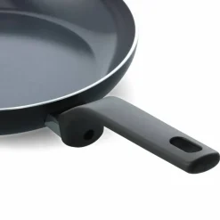 Essence stekepanne 30 cm, svart
