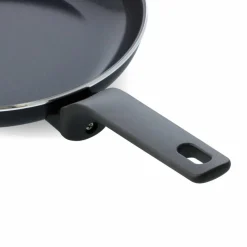 Essence stekepanne 24 cm, svart