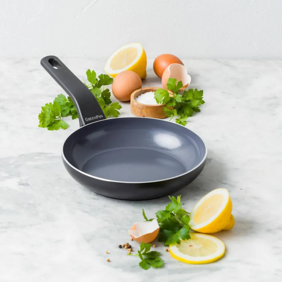 Essence stekepanne 26 cm, svart