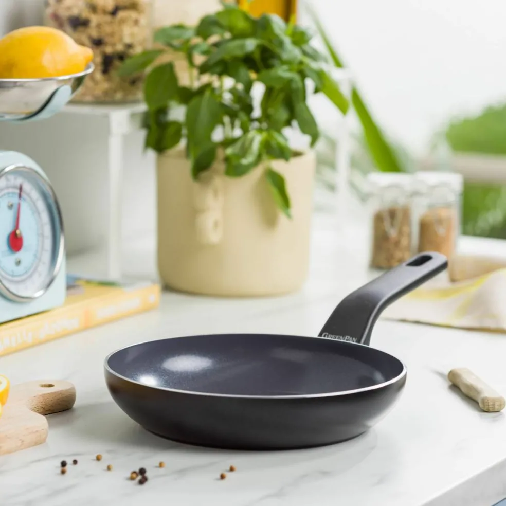 Essence stekepanne 26 cm, svart