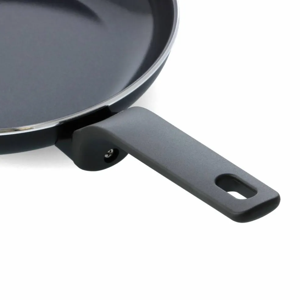 Essence stekepanne 26 cm, svart