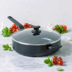 Essence stekepanne med lokk 28 cm, svart