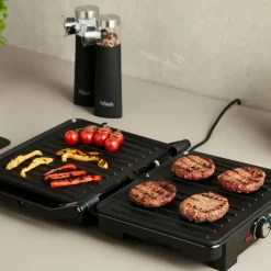 Falster bord-/paninigrill, svart/rustfritt stål