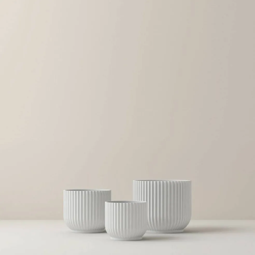 Flowerpot, medium (H 13 x Ø 14,5 cm.)