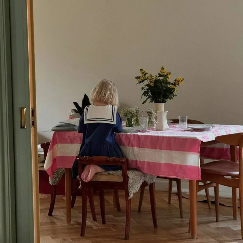 Gaia duk 250x145 cm, rosa/hvit