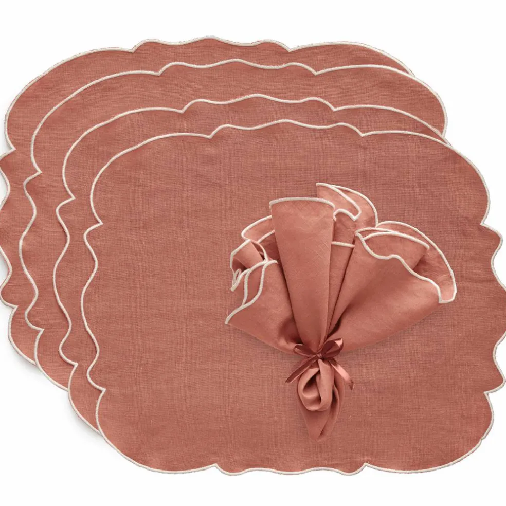 Gia Tekstilsett 4 bordbrikker + 4 servietter, rosa/hvit