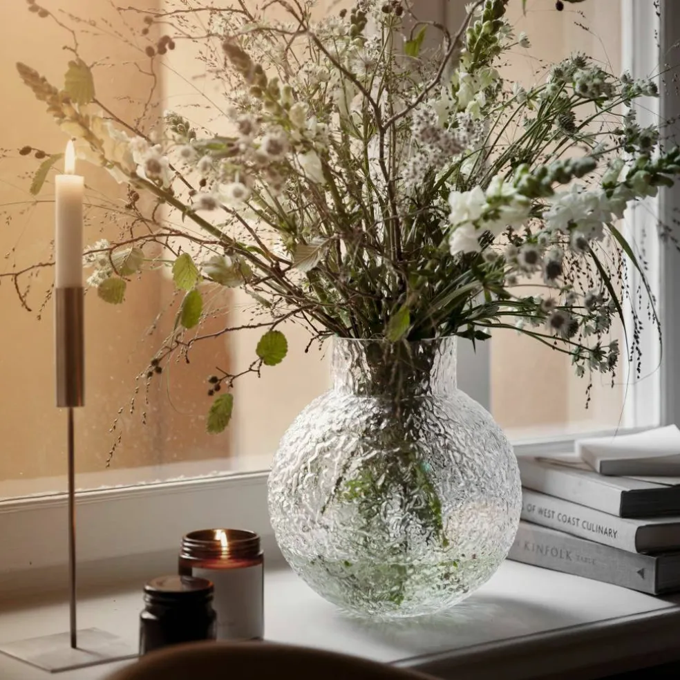 Glassvase med rund mønstret struktur, 14 cm