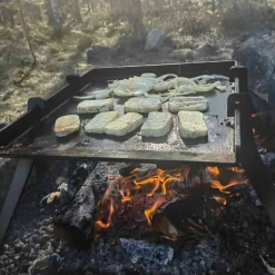 Grillplate med høye kanter