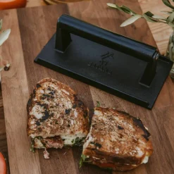 Grillpresse støpejern, trehåndtak