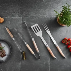 Grillsett i aluminiumskoffert 4 deler, eikehåndtak