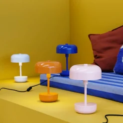 Haipot portabel LED-bordlampe, mørkerød