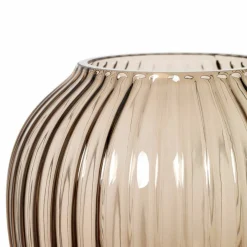 Hammershøi vase, 18.5 cm, valnøtt