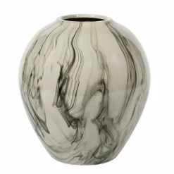 Ingrid M vase