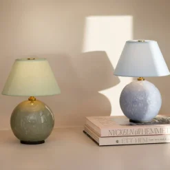 Iris bærbar bordlampe, grønn