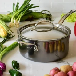 Kasserolle med håndtak 22cm 3,8L