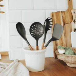 Korra redskapssett 4 deler, akasietre/plast