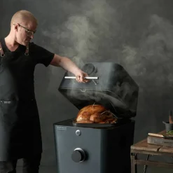 Kullgrill HBCE4KGEU 4K hvit