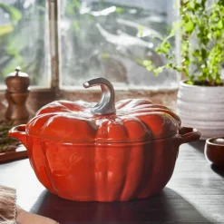 La Cocotte Gresskar støpejernsgryte 24 cm / 3,5 liter, svart