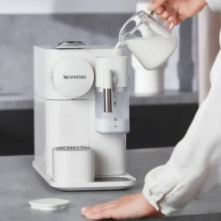 Lattissima One kaffemaskin, 1 liter, hvit