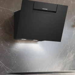 LC67KFN60 iQ300 veggmontert kjøkkenvifte