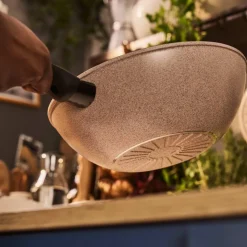 Ledro wok 28 cm, beige