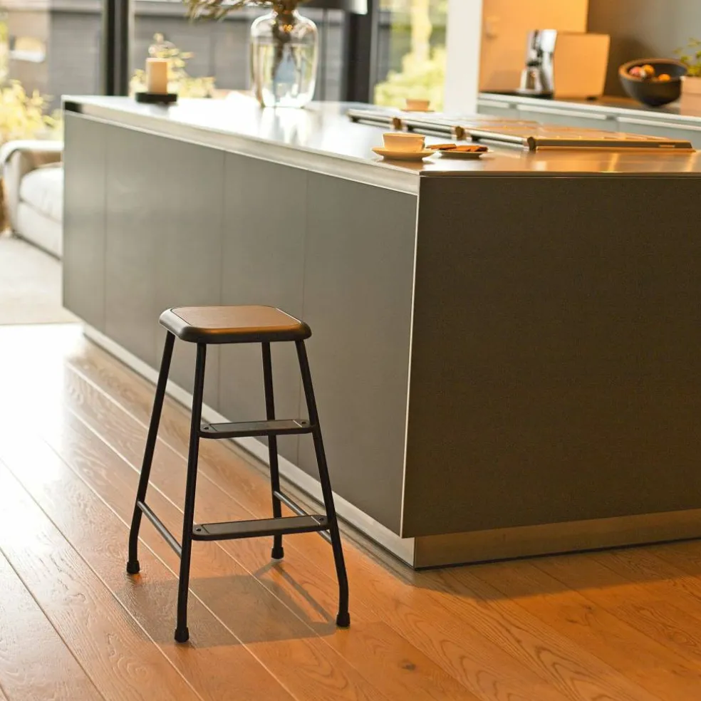 Lindqvist krakk, matt svart pulverlakk/black