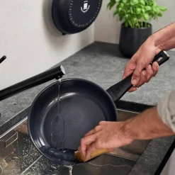 Madura Plus stekepanne 24 cm, aluminium
