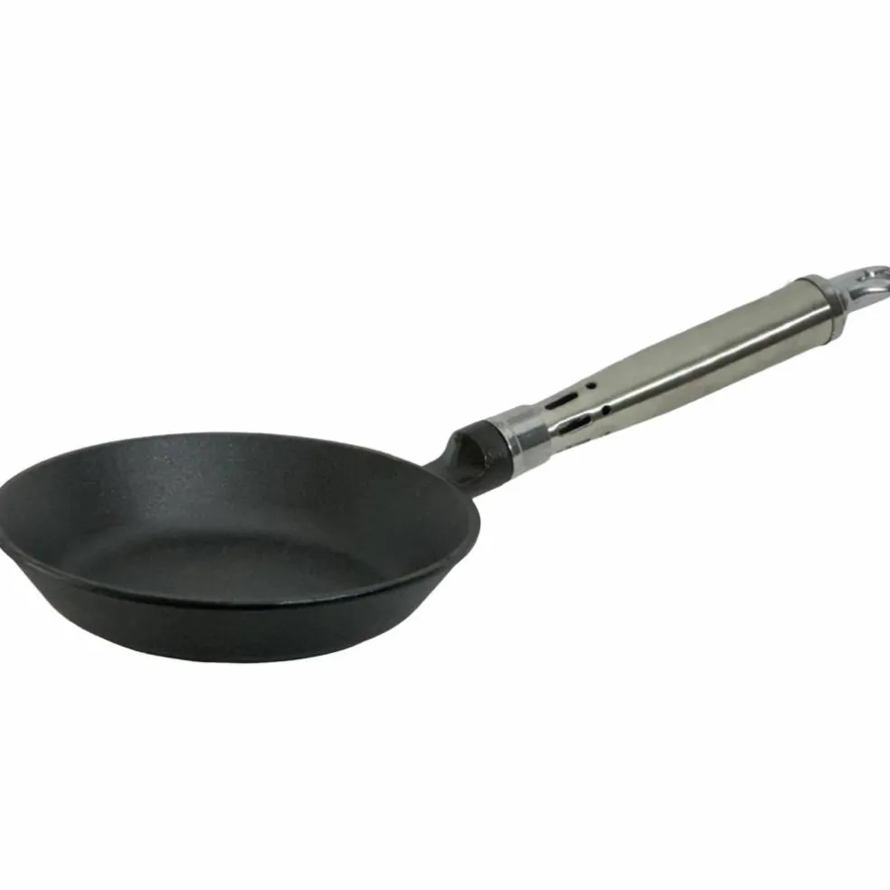 Maestro støpejernspanne 24 cm – utflaret kant